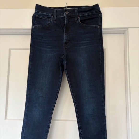Levi's high waisted super skinny jeans - Picture 1 of 3
